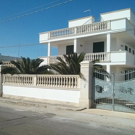 Dimora Liccisa Apartment Torre Lapillo Bagian luar foto