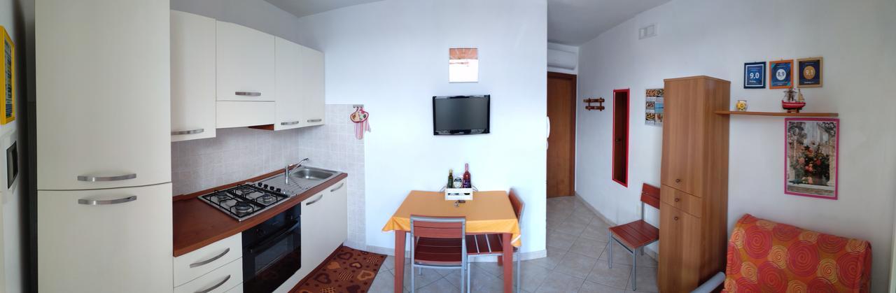 Dimora Liccisa Apartment Torre Lapillo Bagian luar foto